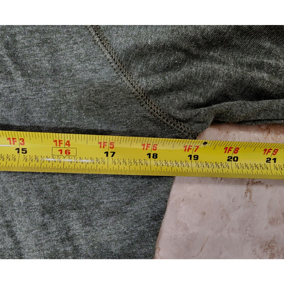 Zella Hooded Long Sleeve Shirt Women's Small Olive Green Stretch Lightweight EUC - Picture 6 of 9